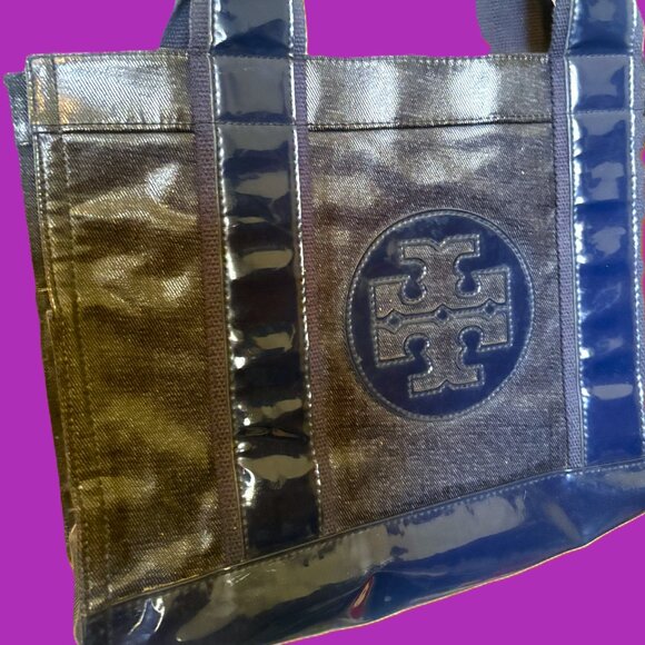 Tory Burch Navy and Denim Shoulder Tote Bag with Floral Interior - Picture 11 of 13